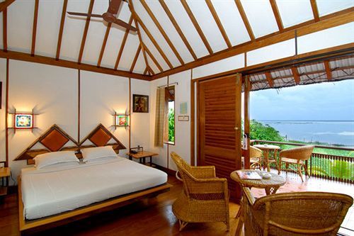 Hotel Ktdc Water Scapes Kumarakom Exterior foto